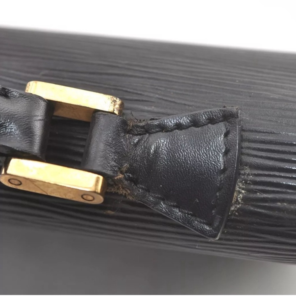 Louis Vuitton Epi Authentic  Concorde Hand Bag  M52132 - Preowned As Is - Picture 11 of 17